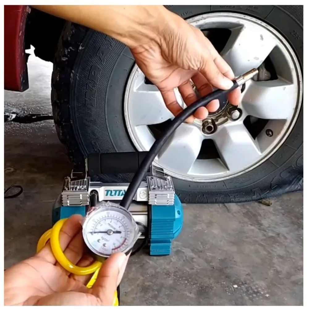 Compresor de Aire para Auto TOTAL 12V-13.5V | 120 PSI Doble Cilindro S1591