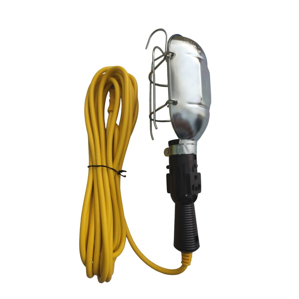Luz de trabajo con protector de metal y tomacorriente 7.5 Metros S1447
