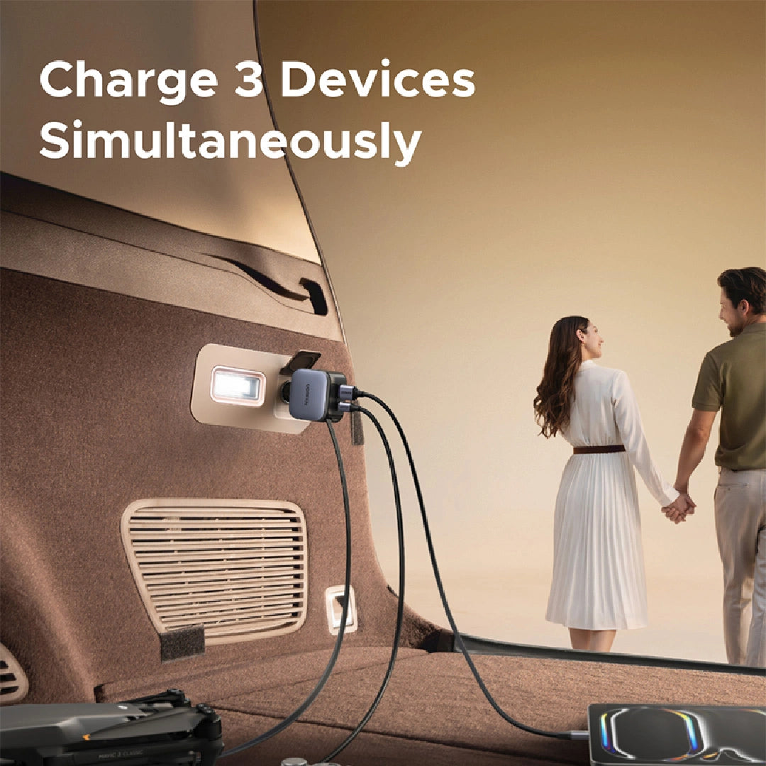 Cargador de Auto Ugreen 60W con Cable Retráctil USB-C y Puertos USB-A / Type-C EC602 S2215