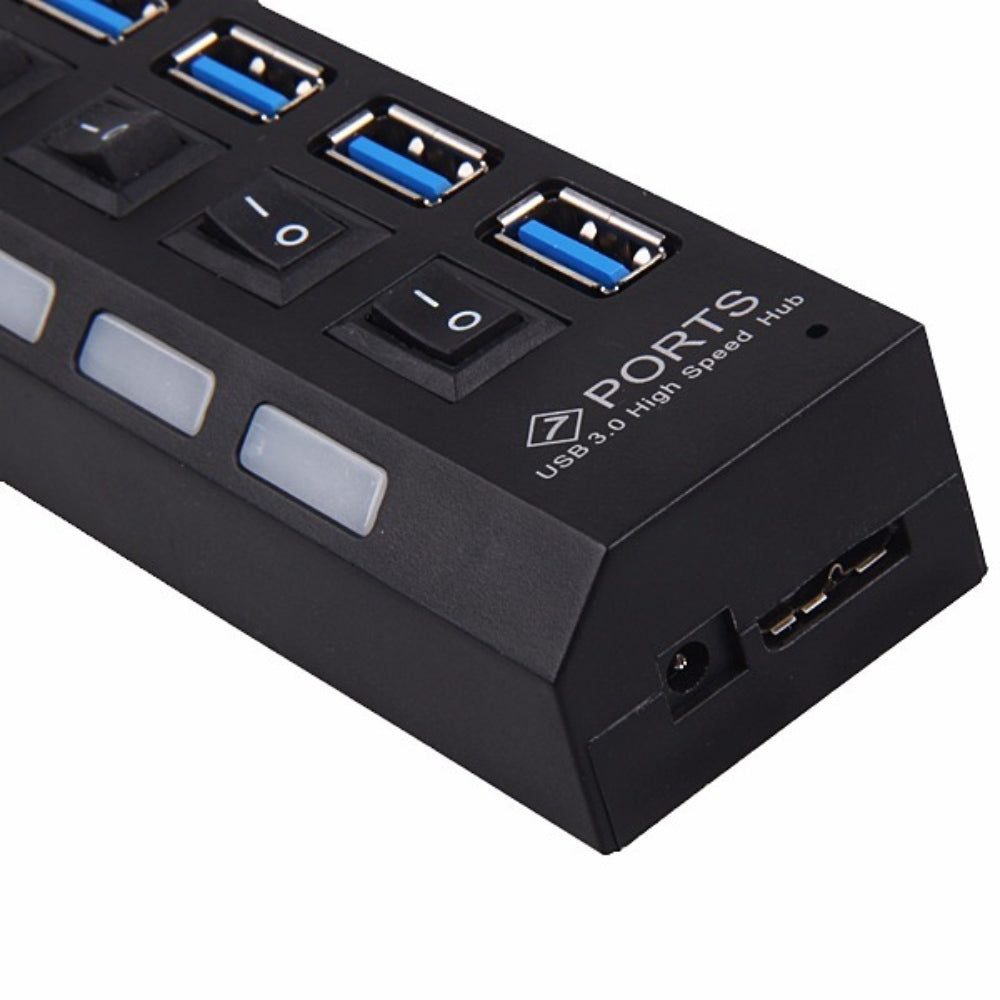 Hub 4 Puertos Independientes 3.0 USB Botón Encendido cada Puerto Negro S0061