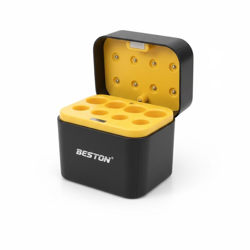 Cargador Inteligente de Pilas Baterías Recargables 4 Puestos AA 4 Puestos AAA M7037 S1991