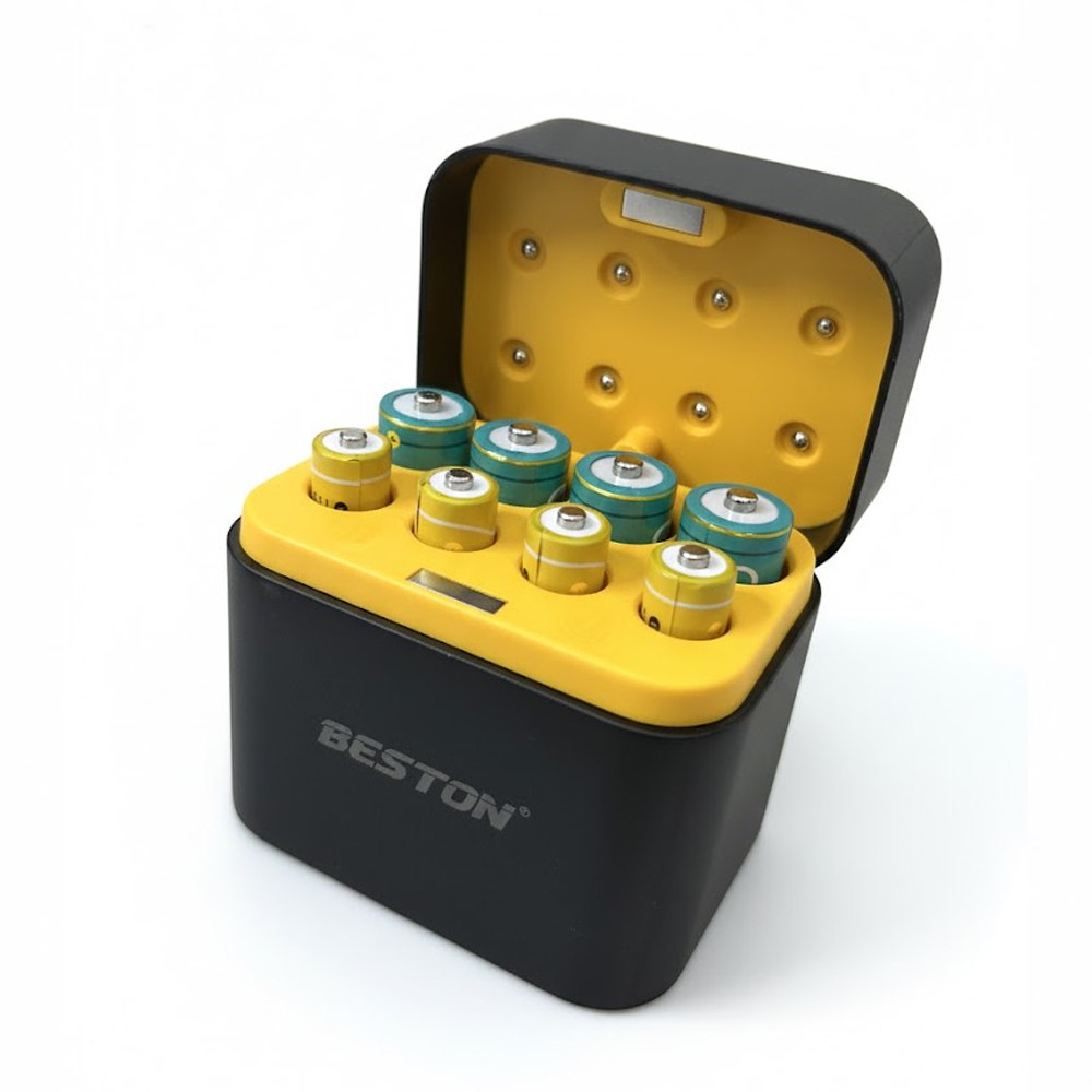 Cargador Inteligente de Pilas Baterías Recargables 4 Puestos AA 4 Puestos AAA M7037 S1991